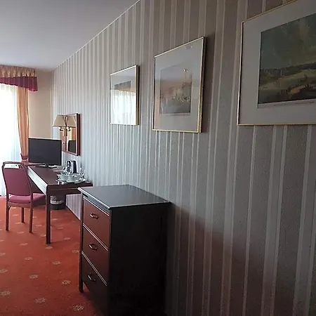 Rawia 2 Bed & Breakfast 3*