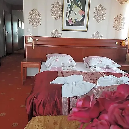 Rawia 2 Bed & Breakfast