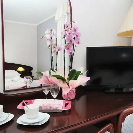 Rawia 2 Bed & Breakfast 3*