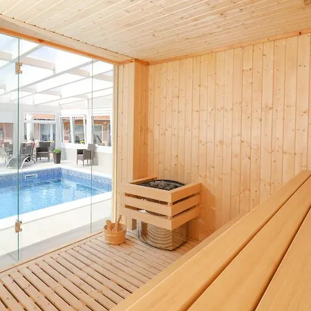 Rawia 2 Bed & Breakfast 3*