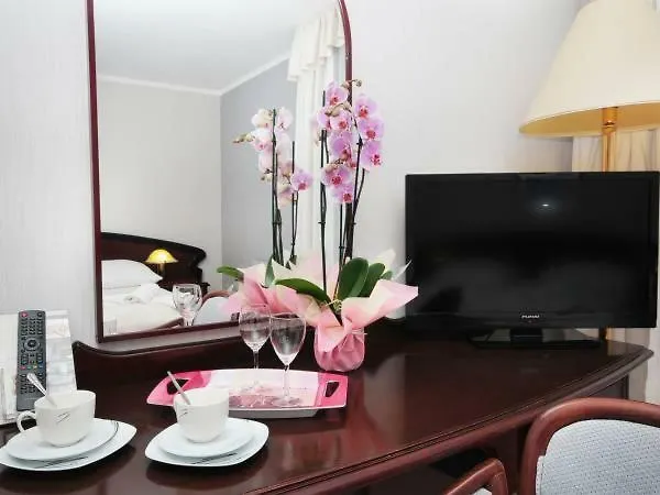 Rawia 2 Bed & Breakfast 3*