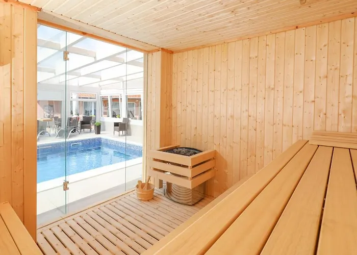 Rawia 2 Bed & Breakfast 3*